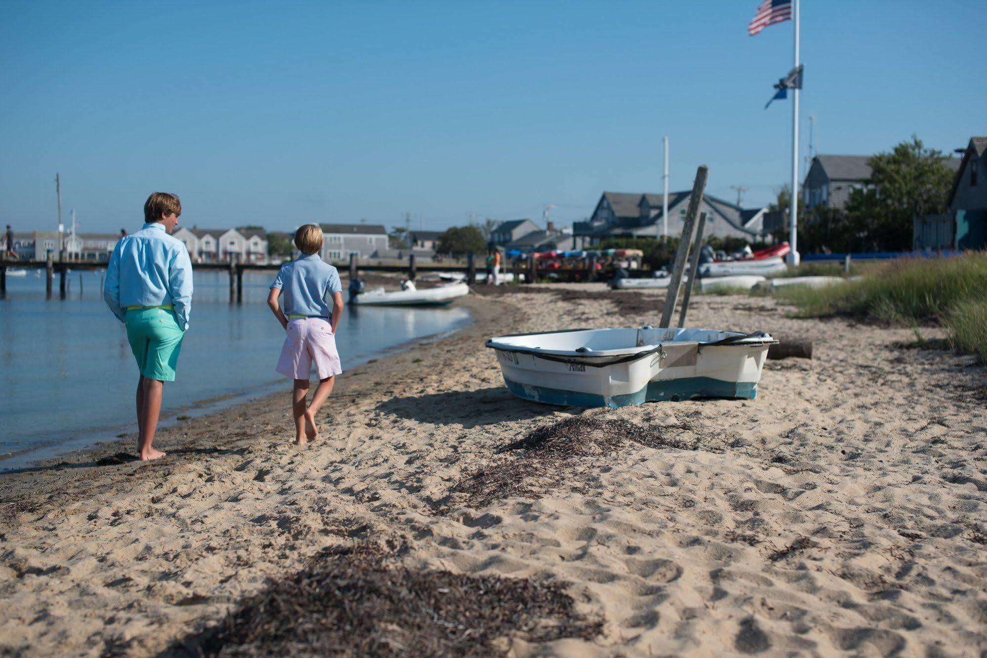Harborview Nantucket Hotel Bagian luar foto