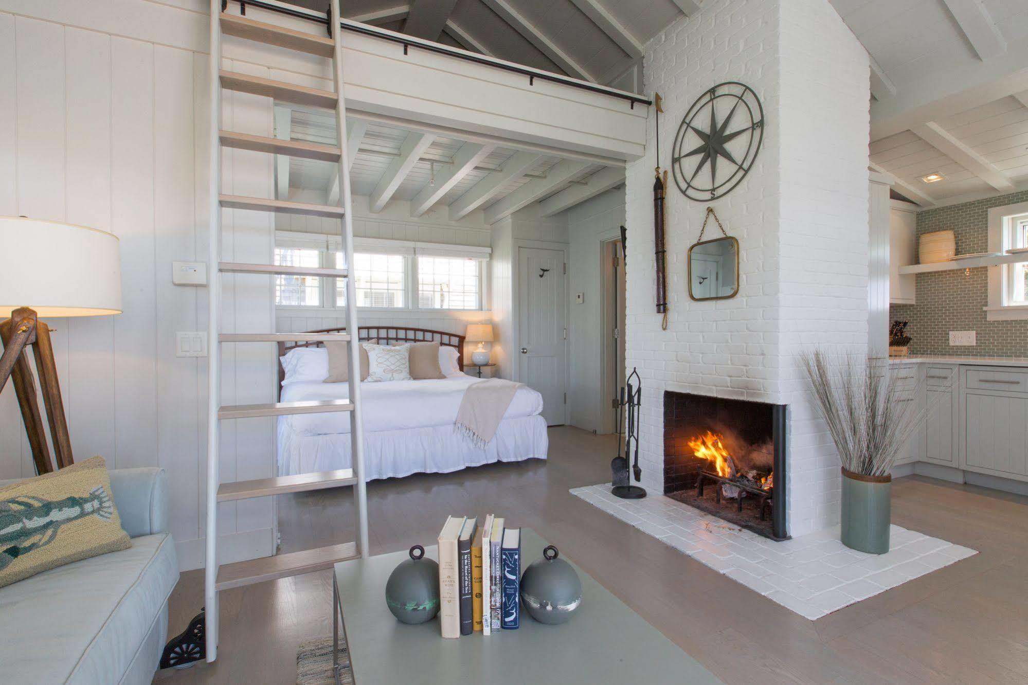 Harborview Nantucket Hotel Bagian luar foto