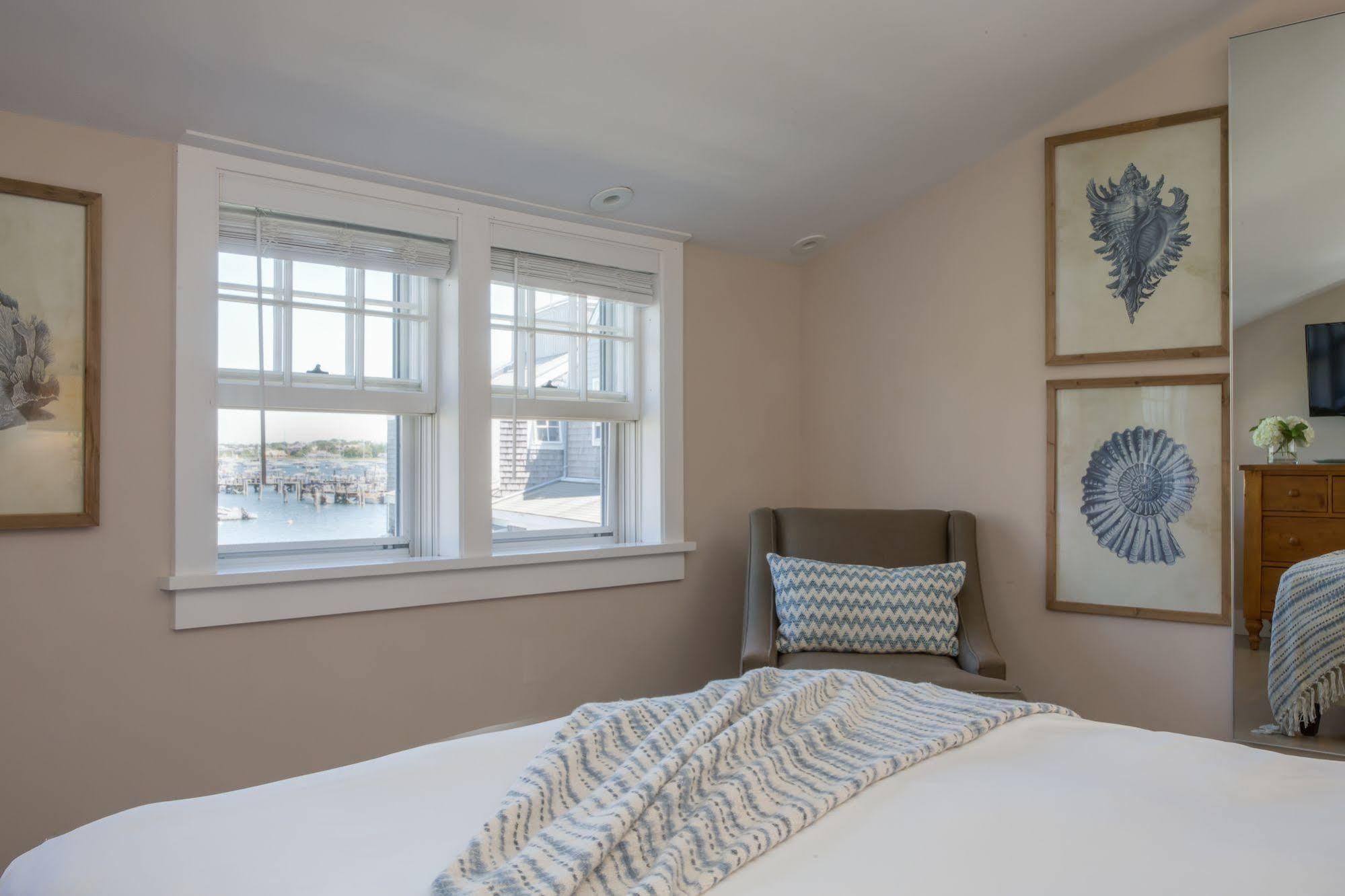 Harborview Nantucket Hotel Bagian luar foto