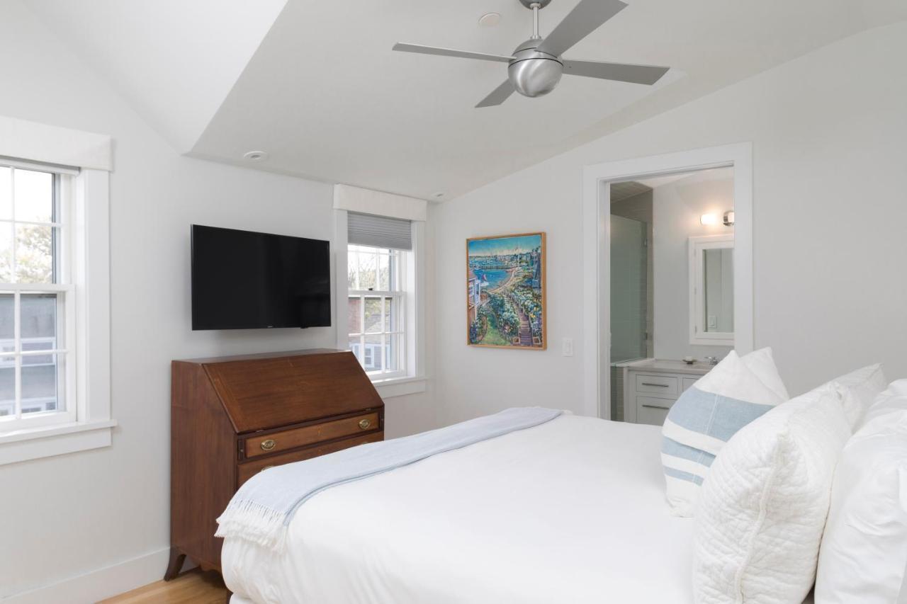 Harborview Nantucket Hotel Bagian luar foto